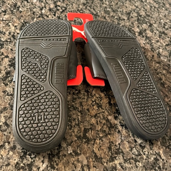 Puma Navy slides NWT 11 - Picture 2 of 8